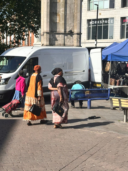 London Live Like a Local Multi-Cultural Pre/Post Cruise Tours/ Excursions